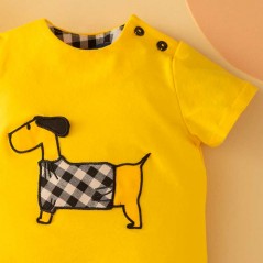 Conjunto bebé niño amarillo con cuadro vichy negro de Cuka