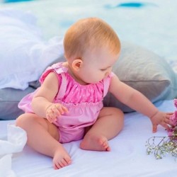 Pelele bebé rosa de verano Tutto Piccolo