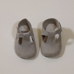 zapatos bebe sin suela gris perla cuquito