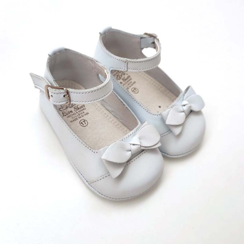Zapatos bebé niña Leon Shoes mercedita blanca